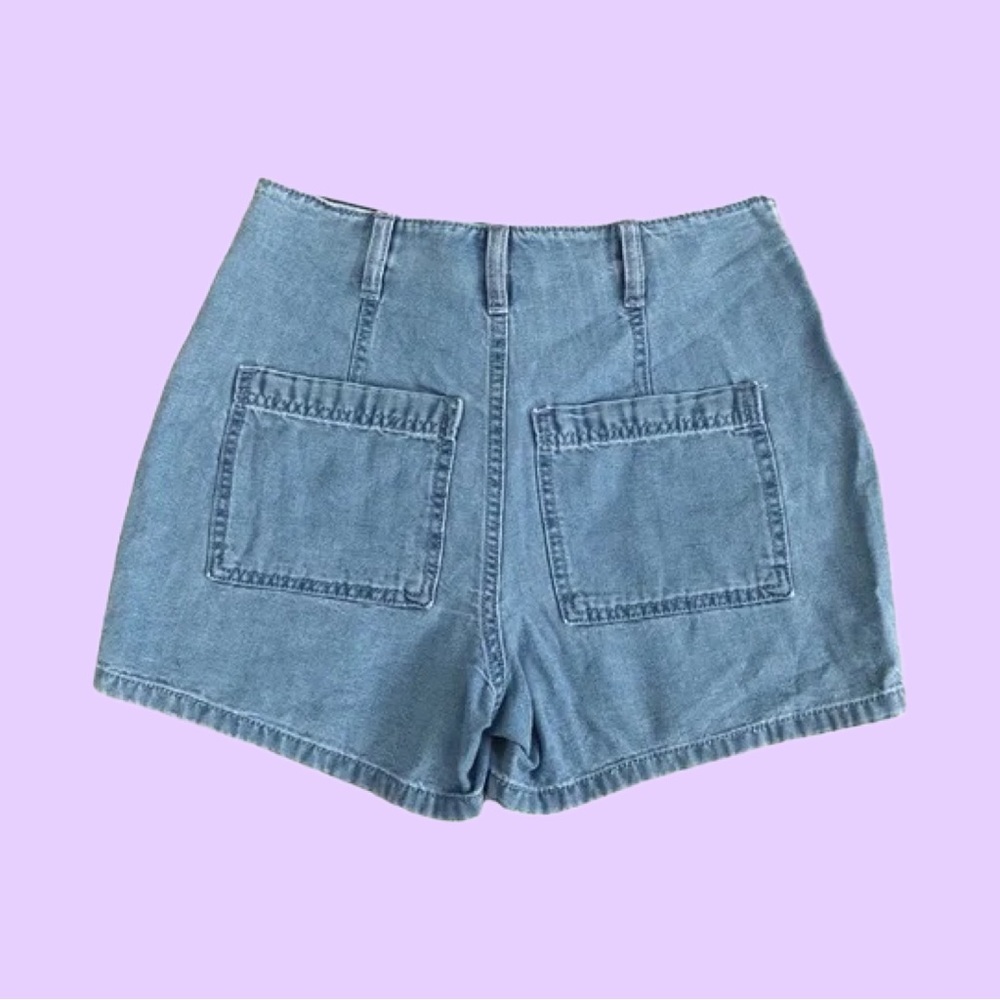 Universal Thread Two Button High Rise Denim Midi … - image 2